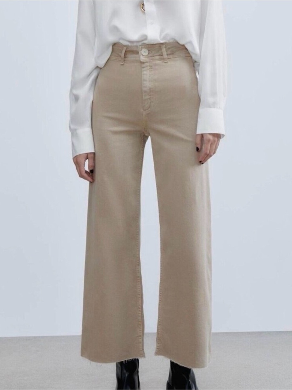 Zara High-Waist Wide-Leg Jeans
